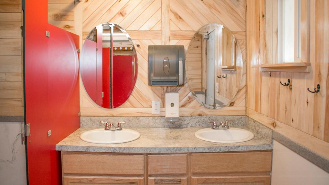 Отель Ok Rv Park Glamping Tipi Ok55 Моаб Экстерьер фото