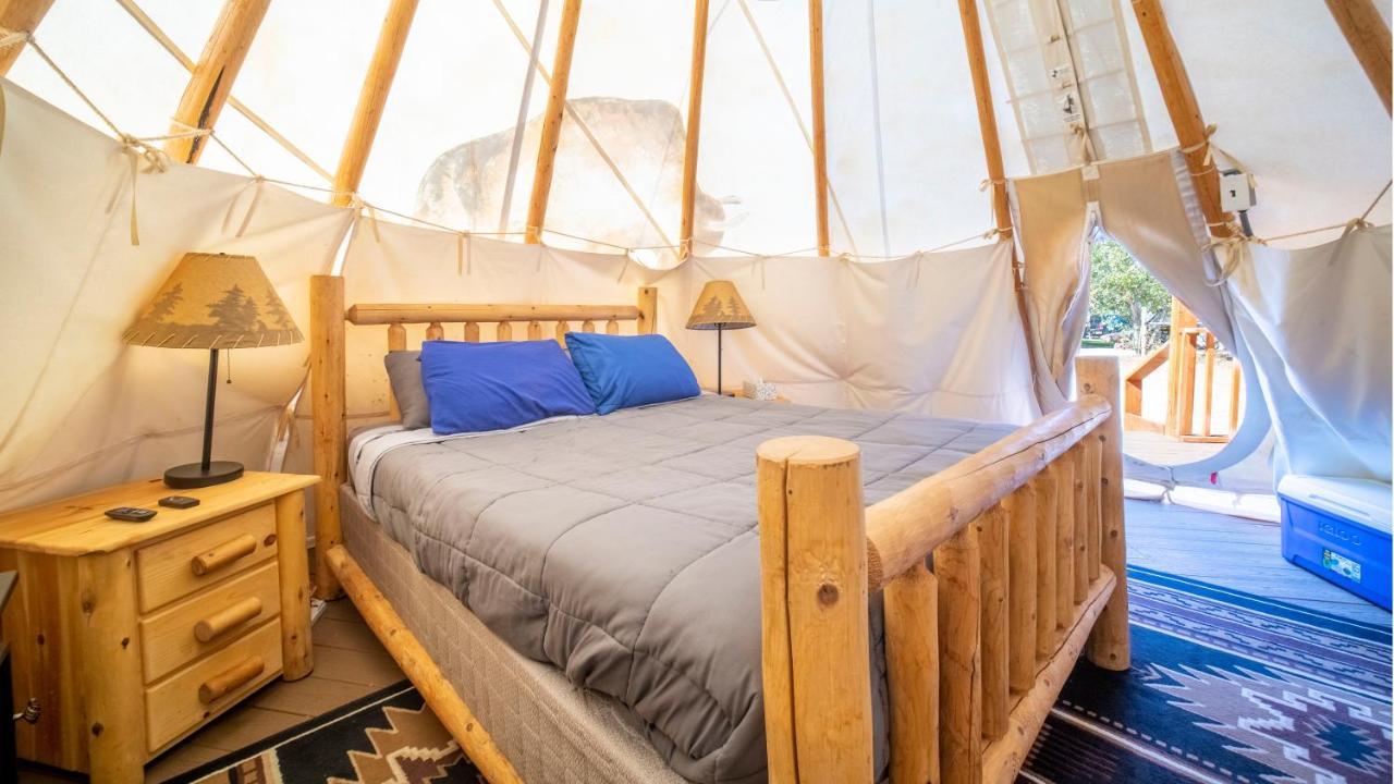 Отель Ok Rv Park Glamping Tipi Ok55 Моаб Экстерьер фото